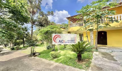 Casa de Condomínio para venda em Jardim Colibri de 150.00m² com 3 Quartos e 10 Garagens