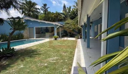 Casa para venda em Jardim Maria Tereza de 580.00m² com 4 Quartos e 3 Suites