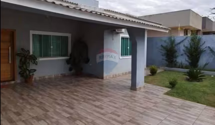 Casa para venda em Jardim Residencial São Roque de 170.00m² com 3 Quartos e 2 Garagens