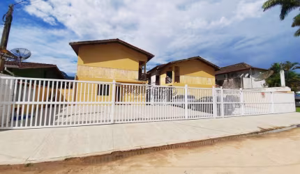 Apartamento para venda em Maranduba de 70.00m² com 2 Quartos e 2 Garagens