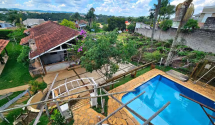 Casa de Condomínio para venda em Vargem Grande Paulista de 282.00m² com 2 Quartos, 1 Suite e 6 Garagens