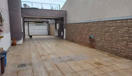 Casa para venda em Parque Santa Isabel de 250.00m² com 3 Quartos, 1 Suite e 4 Garagens