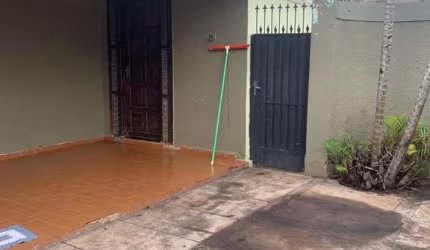Casa para venda em São Joaquim de 215.00m² com 3 Quartos, 1 Suite e 2 Garagens