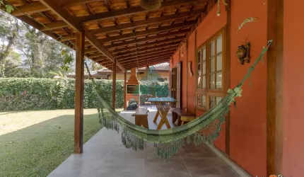 Casa para venda em Praia Dura de 106.00m² com 2 Quartos e 5 Garagens