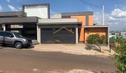 Casa para venda em Jardim Amélia Dionísio de 173.00m² com 3 Quartos, 1 Suite e 2 Garagens