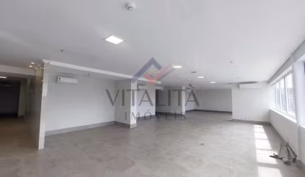 Prédio Comercial para alugar em Alto Da Boa Vista de 300.00m² com 5 Garagens