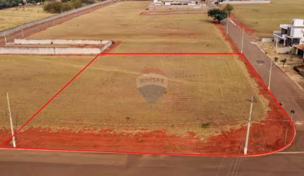 Terreno para venda em Parque Portal Das Laranjeiras de 2077.00m²
