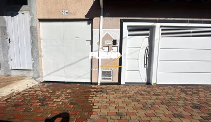 Casa para alugar em Jardim Paulistano de 70.00m² com 2 Quartos e 1 Garagem