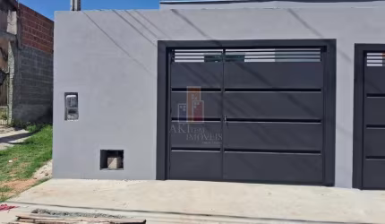 Casa para venda em Parque Jaraguá de 67.00m² com 2 Quartos e 2 Garagens