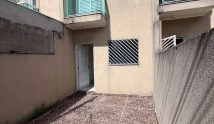 Sobrado para alugar em Jardim Dos Ipês de 70.00m² com 2 Quartos e 1 Garagem