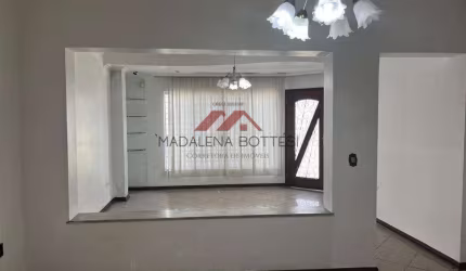 Casa para venda em Vila Celeste de 168.00m² com 3 Quartos, 1 Suite e 2 Garagens