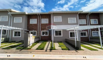 Casa de Condomínio para alugar em Jardim Santa Rosa de 94.00m² com 3 Quartos, 1 Suite e 2 Garagens