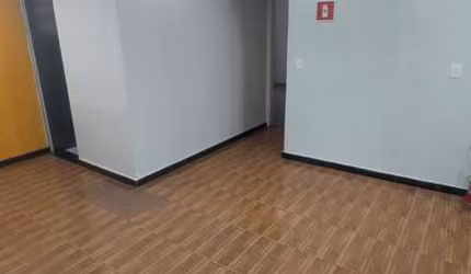 Imóvel Comercial para alugar em Jardim São Vicente de 366.00m² com 6 Quartos, 2 Suites e 4 Garagens