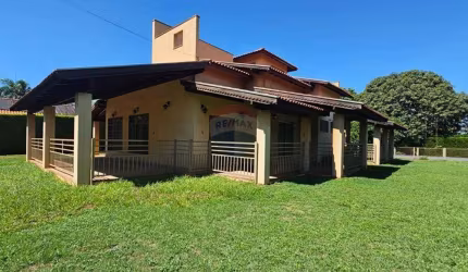 Casa de Condomínio para venda em Jardinópolis de 400.00m² com 3 Quartos, 2 Suites e 10 Garagens