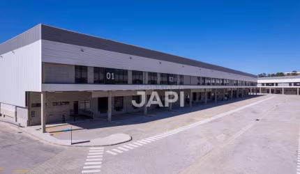 Galpão / Depósito / Armazém para alugar em Aeroporto de 1303.00m² com 7 Garagens