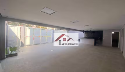 Sobrado para venda em Dos Casa de 280.00m² com 4 Quartos, 3 Suites e 4 Garagens