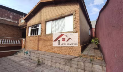 Casa para venda em Jardim São Judas de 208.00m² com 3 Quartos, 1 Suite e 1 Garagem