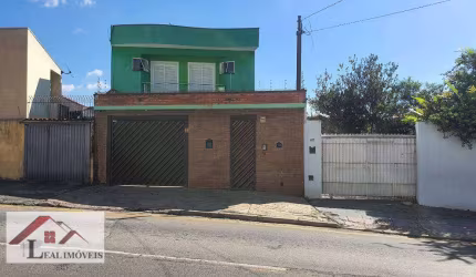 Casa de Condomínio para venda em Vila Bastos de 360.00m² com 4 Quartos, 3 Suites e 5 Garagens