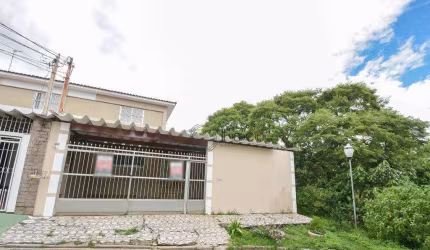 Sobrado para venda em Torres Tibagy de 127.00m² com 3 Quartos