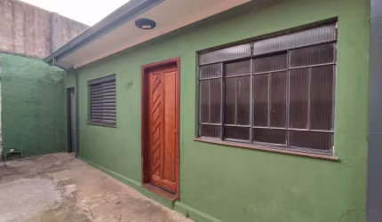 Casa para venda em Centro de 82.00m² com 3 Quartos e 1 Suite