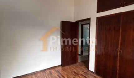 Casa para alugar em Centro de 79.00m² com 3 Quartos