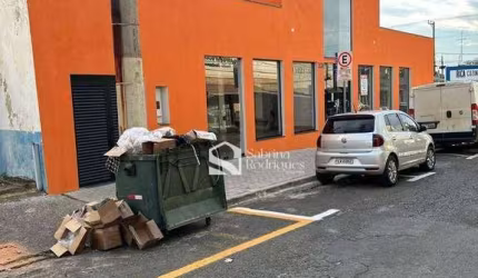 Sala Comercial para venda e aluguel em Centro de 625.00m²