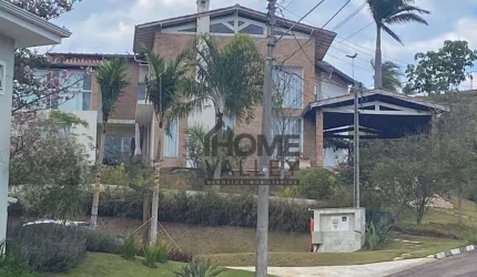 Casa de Condomínio para venda em Condomínio Moinho De Vento de 372.00m² com 4 Quartos, 4 Suites e 6 Garagens