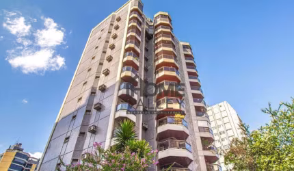 Apartamento para venda em Cambuí de 244.00m² com 4 Quartos, 4 Suites e 3 Garagens