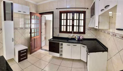 Sobrado para venda em Alto Ipiranga de 123.00m² com 3 Quartos, 1 Suite e 3 Garagens