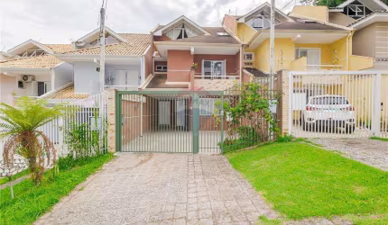 Apartamento para venda em Ahú de 170.00m² com 3 Quartos, 1 Suite e 3 Garagens