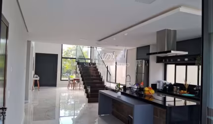 Casa para venda em Condomínio Residencial Green Park de 360.00m² com 4 Quartos, 3 Suites e 4 Garagens