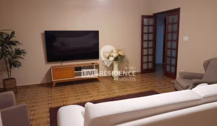 Casa para venda em Jardim De Lucca de 177.00m² com 3 Quartos, 3 Suites e 4 Garagens