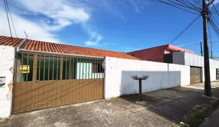 Casa para venda em Atuba de 67.00m² com 2 Quartos e 1 Garagem