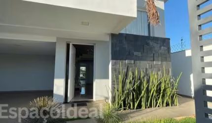 Sobrado para venda em Jardim Itamaraty de 308.00m² com 3 Quartos, 2 Suites e 6 Garagens