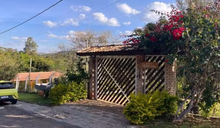 Chácara para venda em Parque Dos Cafezais V de 1176.00m² com 4 Quartos e 3 Suites