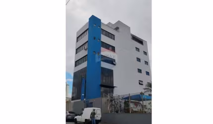 Sala Comercial para alugar em Vila Martins de 32.00m²