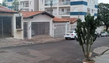 Casa para venda em Jardim Gibertoni de 125.00m² com 2 Quartos, 1 Suite e 2 Garagens