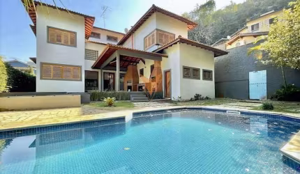 Casa para venda e aluguel em Pousada Dos Bandeirantes de 311.97m² com 5 Quartos, 2 Suites e 3 Garagens