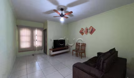 Casa para venda em Jardim Caxambu de 84.00m² com 2 Quartos e 1 Garagem
