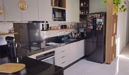 Casa para venda em Parque Universitário de 120.00m² com 3 Quartos, 1 Suite e 2 Garagens