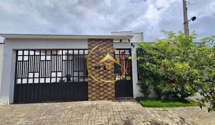 Casa para venda em Jardim Chapadão de 206.00m² com 3 Quartos, 1 Suite e 4 Garagens