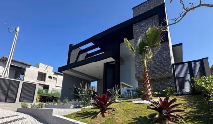Casa de Condomínio para venda em Jardim São Pedro de 185.00m² com 4 Quartos, 4 Suites e 4 Garagens