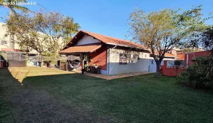 Casa para venda em Vila Horizonte de 400.00m² com 5 Quartos, 2 Suites e 4 Garagens