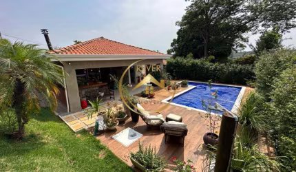 Casa de Condomínio para venda em Vila Hollândia de 500.00m² com 3 Quartos, 3 Suites e 4 Garagens
