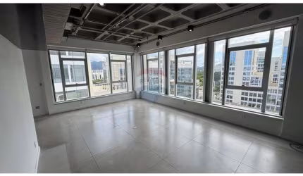 Sala Comercial para alugar em Jacarepaguá de 46.00m² com 1 Garagem