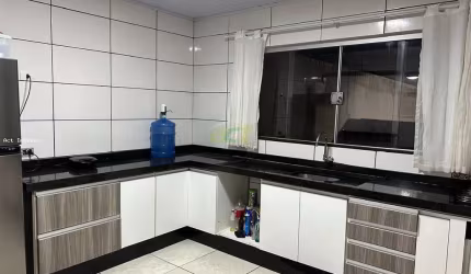 Casa para venda em São Rafael de 260.00m² com 2 Quartos, 1 Suite e 2 Garagens