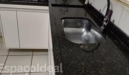 Casa para venda em Jardim Helena de 80.00m² com 2 Quartos e 2 Garagens