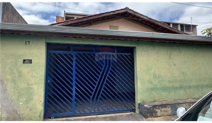 Casa para alugar em Núcleo Santa Isabel de 90.00m² com 2 Quartos e 2 Garagens