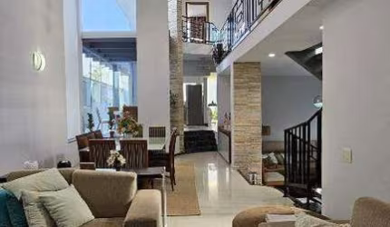 Casa de Condomínio para venda em Lago Azul de 249.00m² com 3 Quartos, 1 Suite e 2 Garagens