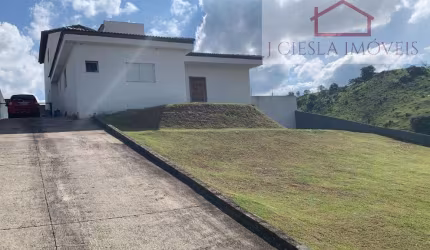 Casa de Condomínio para venda em Residencial Montes Claros de 270.00m² com 4 Quartos, 2 Suites e 6 Garagens